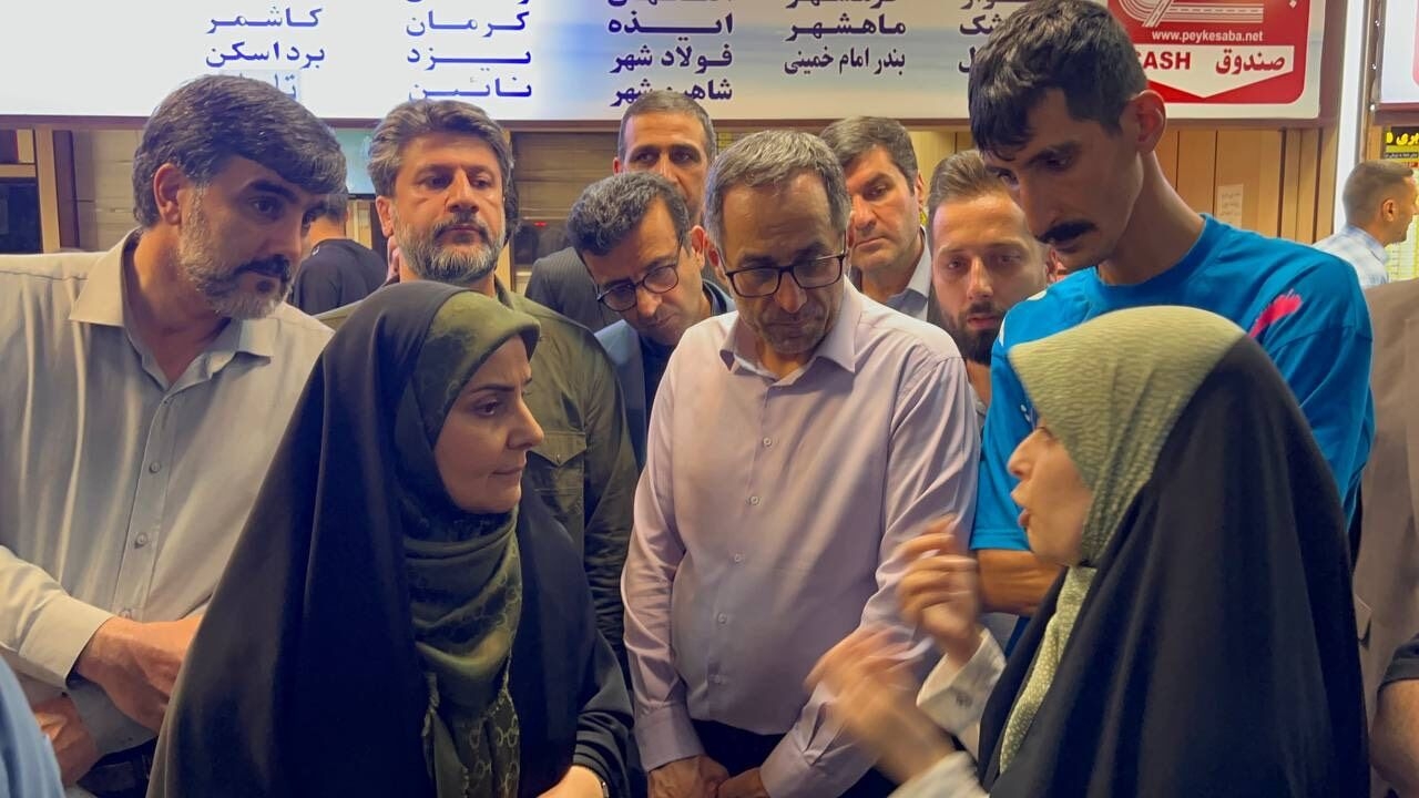 دستور وزیر راه برای افزایش ظرفیت ناوگان حمل و نقل جاده ای