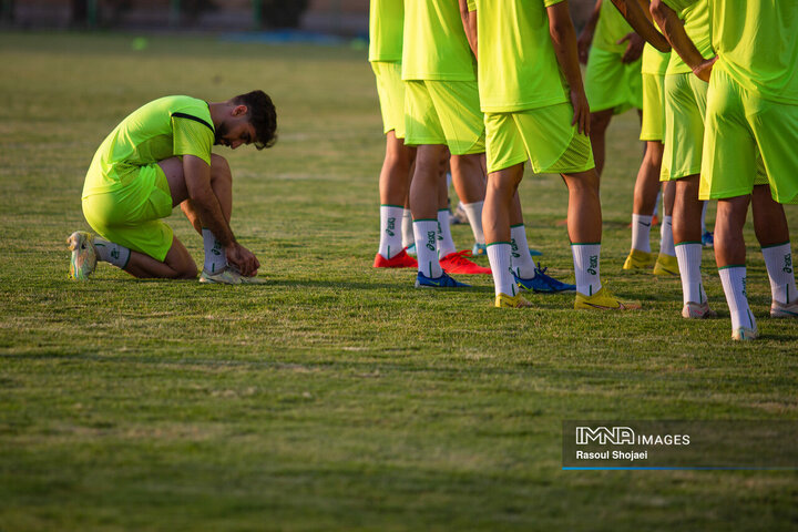 ذوب‌آهن فردا در بروجن اردو می‌زند