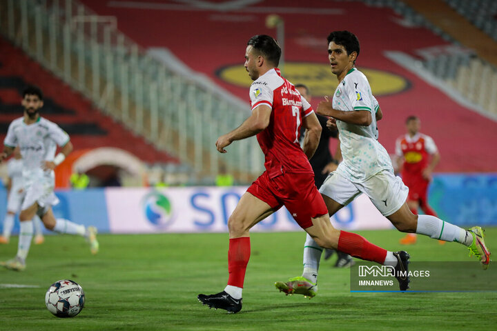 گزارش زنده؛ پرسپولیس ۱ - ذوب آهن ۰