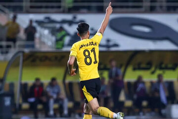 ستاره سپاهان از پرسپولیس پیش پرداخت گرفت