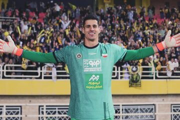 عکس | بمب پرسپولیس منفجر شد؛ ستاره سپاهان سرخپوش شد