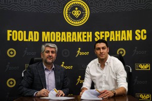 محمدرضا اخباری طلایی‌پوش شد