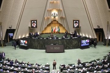 زلزله قانونی در لیگ برتر / جرم‌انگاری استفاده از منابع دولتی برای ورزش حرفه‌ای