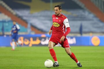 ستاره محبوب‌ پرسپولیسی‌ها در یک‌قدمی سپاهان