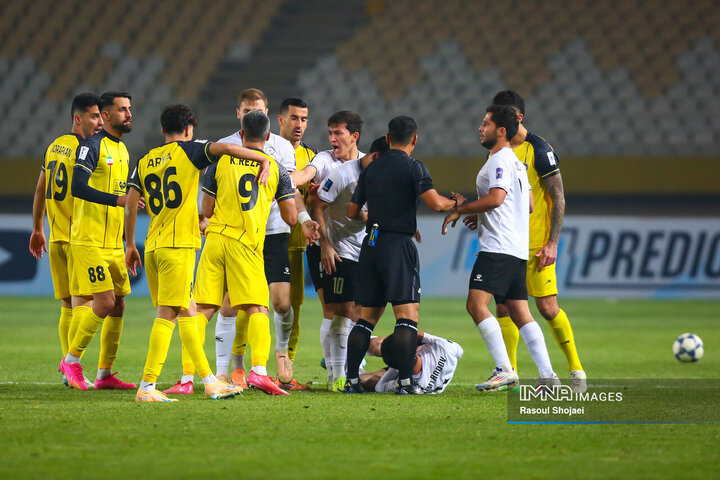 جنگ ادامهدار و یکطرفه آخال با سپاهان در فضای مجازی/ پای زیدان به نقشجهان کشیده شد