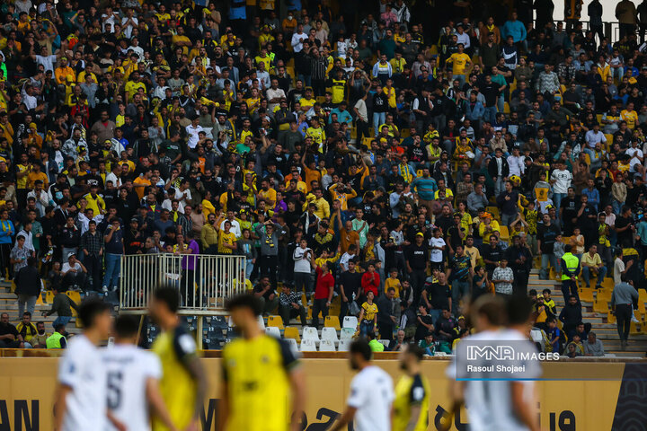 محمد عسگری: هدف من درخشش با پیراهن سپاهان است