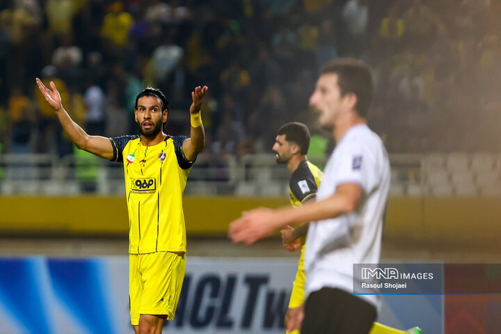 پوستر باشگاه سپاهان برای بازی مقابل آخال/ حسینی فیکس تیم نویدکیا + عکس