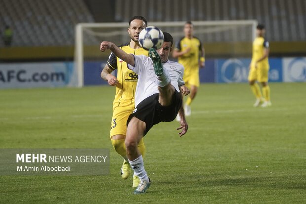 مس ترک عادت نکرد؛ پیروزی مقتدرانه سپاهان برای بالای جدول