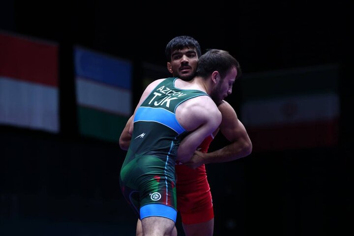 پیروزی علی احمدیوفا در نخستین کشتی