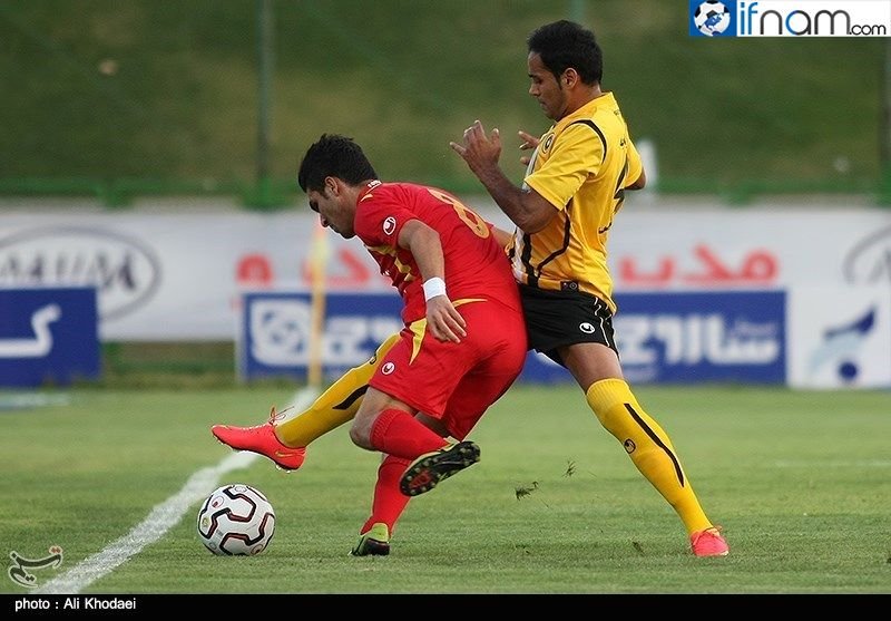 گزارش تصویری دیدار سپاهان و فولاد (93/6/2)