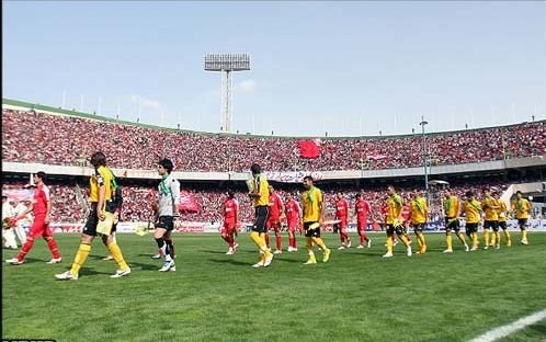 میهماننوازی یا دفاع از منافع تیمی؟