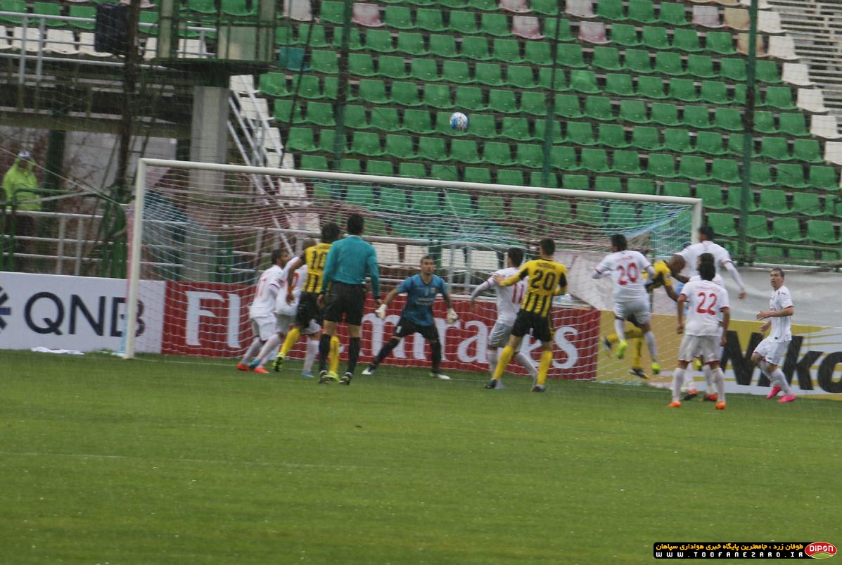 گزارش تصویری دیدار سپاهان و لوکوموتیو