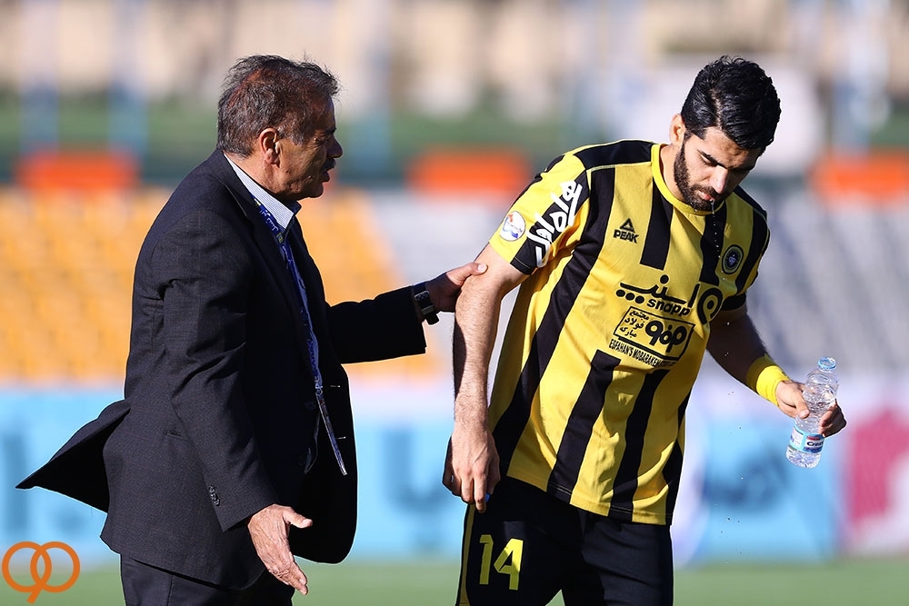 گزارش تصویری دیدار پیکان و سپاهان