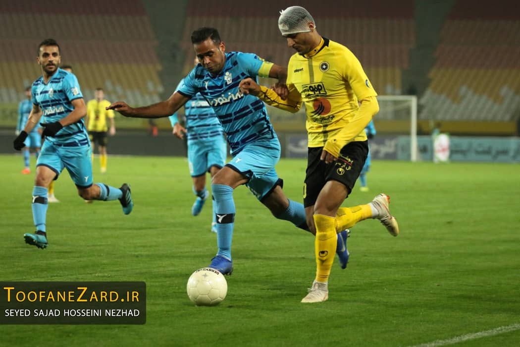 گزارش تصویری دیدار سپاهان و پیکان